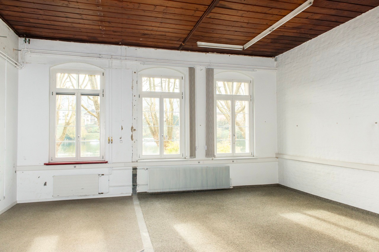 Blick in den Kunstraum des Gaswerkareals